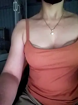 Snapshot of Niramiu chatting on 11/11/25, 01:33 Niramiu online show from 11/11/25, 01:33