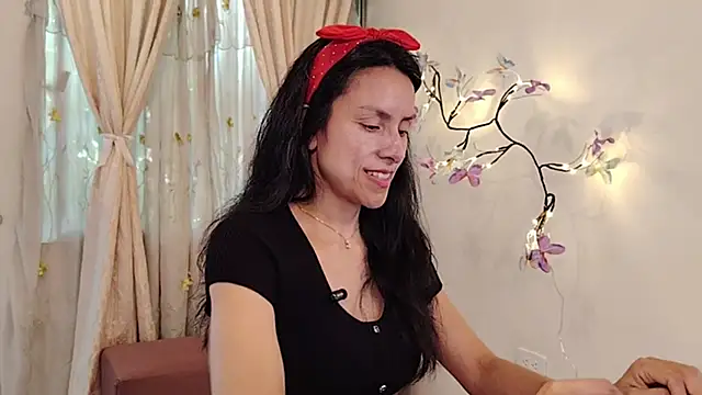 Bella Exhibition online show from 03/26/26, 07:19