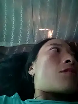 Snapshot of oanh-oanhbay chatting on 11/16/25, 01:17 oanh-oanhbay online show from 11/16/25, 01:17