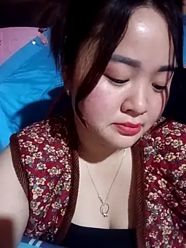 Bee-bgolden online show from 12/15/25, 12:20