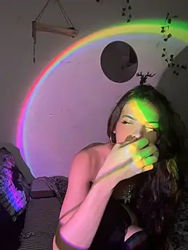 Snapshot of zowi101 chatting on 01/17/26, 09:40 zowi101 online show from 01/17/26, 09:40