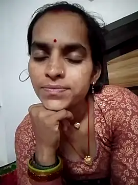 Snapshot of Asha_hot2 chatting on 05/08/26, 04:56 Asha hot2 online show from 05/08/26, 04:56