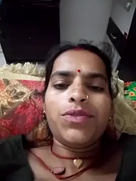 Snapshot of Asha_hot2 chatting on 05/17/26, 04:36 Asha hot2 online show from 05/17/26, 04:36