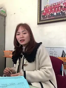 Snapshot of Bana-gibee chatting on 02/10/26, 07:12 Bana-gibee online show from 02/10/26, 07:12