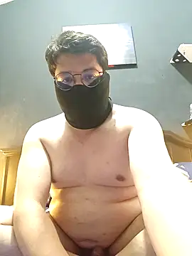 Snapshot of Eliceohot chatting on 11/19/25, 04:56 Eliceohot online show from 11/19/25, 04:56