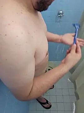 Snapshot of Eliceohot chatting on 12/20/25, 06:37 Eliceohot online show from 12/20/25, 06:37