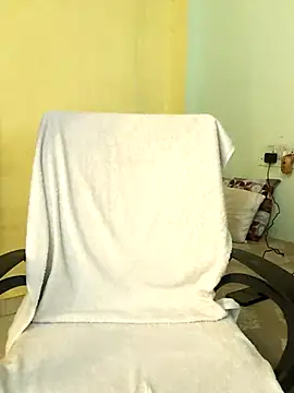 Snapshot of Nikkify chatting on 02/05/26, 05:17 Nikkify online show from 02/05/26, 05:17