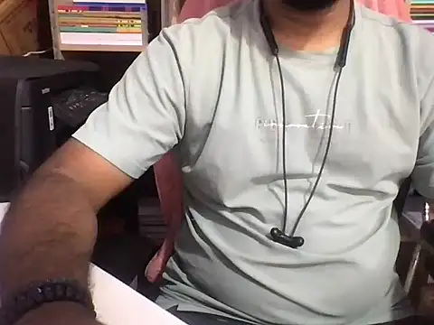 KingCobra 07 online show from 05/28/26, 02:53