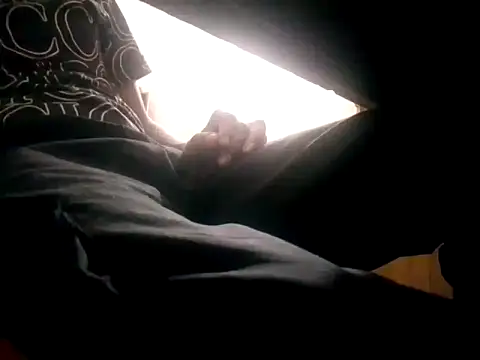 Snapshot of akram306 chatting on 04/06/26, 10:22 akram306 online show from 04/06/26, 10:22