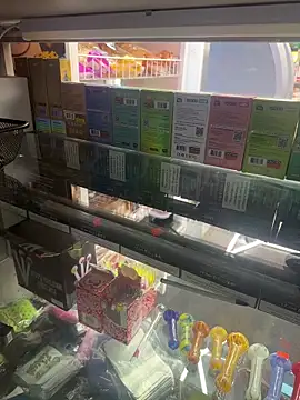 Snapshot of caramello-48888 chatting on 11/04/25, 07:57 caramello-48888 online show from 11/04/25, 07:57