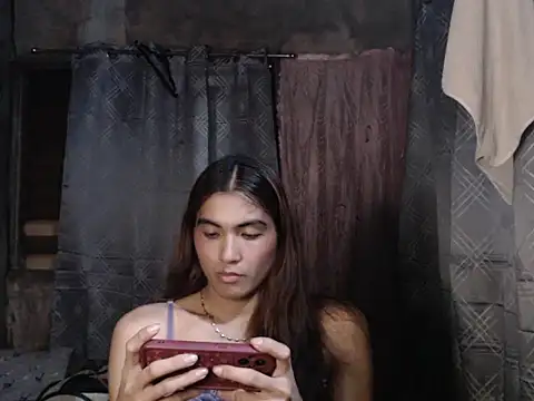 Snapshot of ursexykittykat_xx chatting on 07/08/26, 03:05 ursexykittykat xx online show from 07/08/26, 03:05