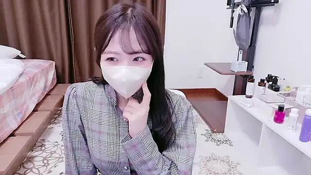 -aotan- online show from 11/25/25, 10:37