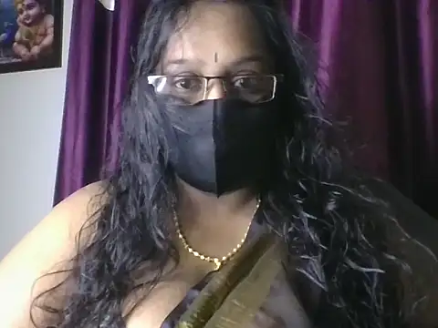 hootypriya online show from 06/15/26, 06:32