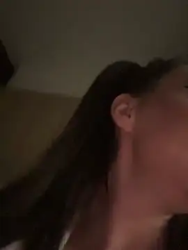 Snapshot of EdaQueen chatting on 03/12/26, 06:47 EdaQueen online show from 03/12/26, 06:47