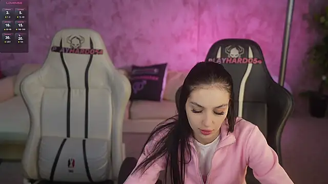 Snapshot of Rita_Moon054 chatting on 04/14/26, 07:03 Rita Moon054 online show from 04/14/26, 07:03