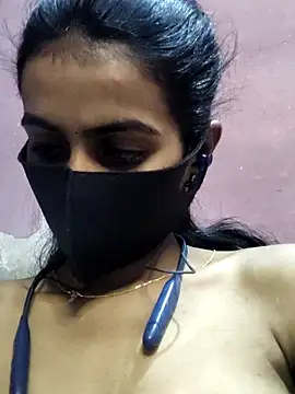 Snapshot of Thaper_Meera2 chatting on 04/14/26, 06:14 Thaper Meera2 online show from 04/14/26, 06:14