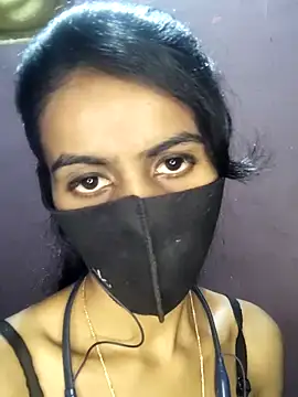 Snapshot of Thaper_Meera2 chatting on 04/19/26, 12:15 Thaper Meera2 online show from 04/19/26, 12:15