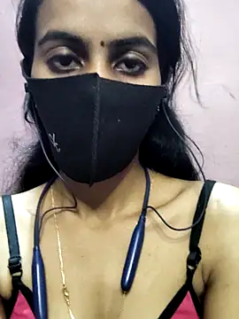 Snapshot of Thaper_Meera2 chatting on 04/19/26, 07:38 Thaper Meera2 online show from 04/19/26, 07:38