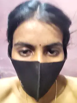 Snapshot of Thaper_Meera2 chatting on 04/22/26, 03:13 Thaper Meera2 online show from 04/22/26, 03:13