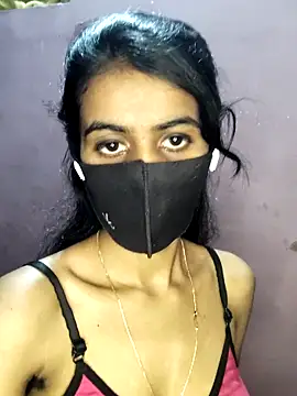 Snapshot of Thaper_Meera2 chatting on 04/24/26, 01:46 Thaper Meera2 online show from 04/24/26, 01:46