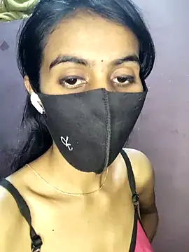 Snapshot of Thaper_Meera2 chatting on 04/25/26, 02:03 Thaper Meera2 online show from 04/25/26, 02:03