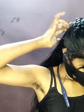 Snapshot of Thaper_Meera2 chatting on 04/27/26, 03:10 Thaper Meera2 online show from 04/27/26, 03:10