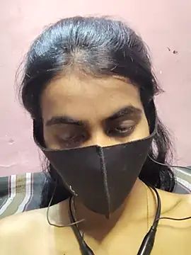 Snapshot of Thaper_Meera2 chatting on 05/19/26, 01:56 Thaper Meera2 online show from 05/19/26, 01:56