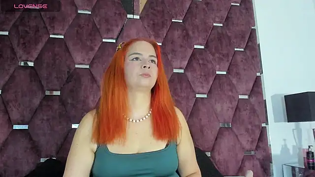 Snapshot of RossMildrey chatting on 07/20/26, 12:29 RossMildrey online show from 07/20/26, 12:29