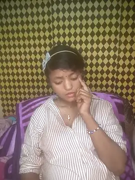 Freakingromance online show from 04/14/26, 09:21