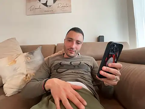 Snapshot of Sempresborroso_89 chatting on 04/16/26, 03:57 Sempresborroso 89 online show from 04/16/26, 03:57