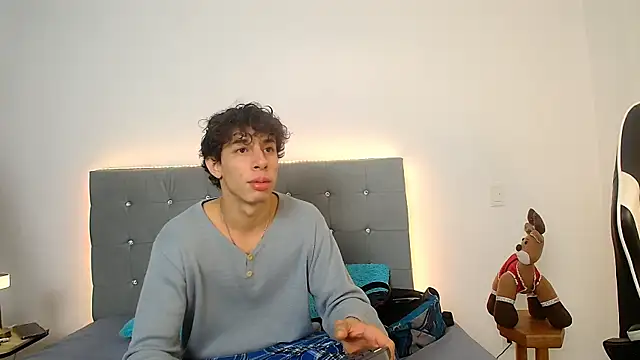 chris evans27 online show from 11/27/25, 03:08