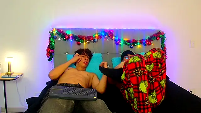 chris evans27 online show from 12/23/25, 12:52