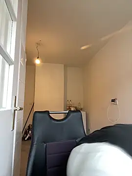 MorenoVelvet online show from 01/17/26, 02:11