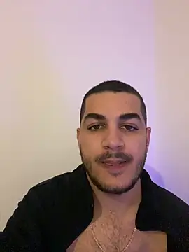 MorenoVelvet online show from 03/15/26, 10:16