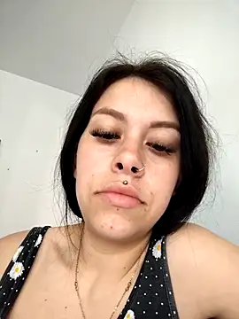 letty125 online show from 05/05/26, 05:59
