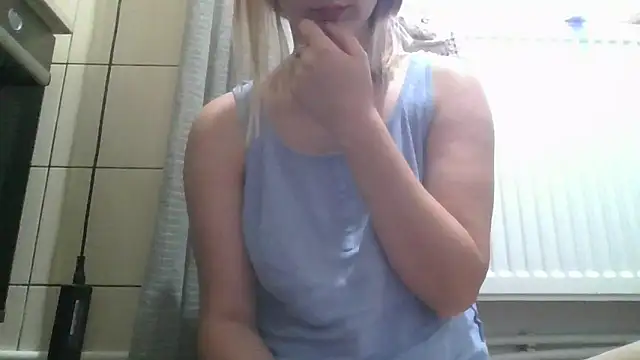 Snapshot of dirty_sasha00 chatting on 06/22/26, 02:35 dirty sasha00 online show from 06/22/26, 02:35