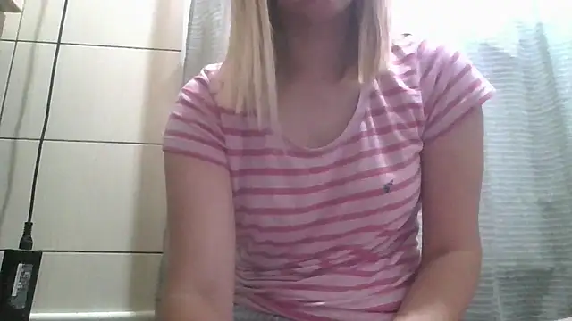Snapshot of dirty_sasha00 chatting on 06/26/26, 02:49 dirty sasha00 online show from 06/26/26, 02:49