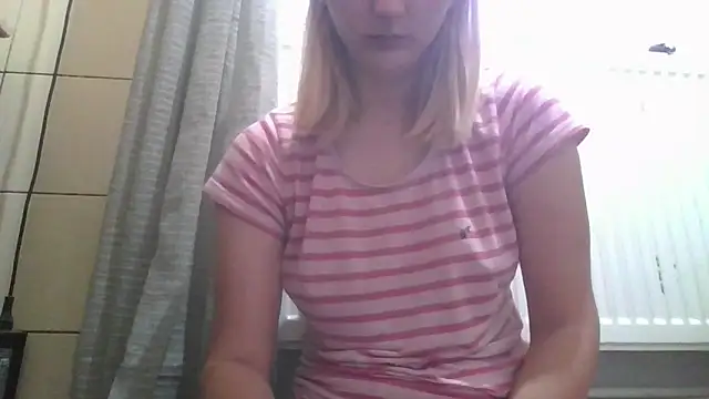 Snapshot of dirty_sasha00 chatting on 06/27/26, 02:49 dirty sasha00 online show from 06/27/26, 02:49