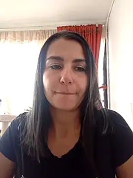 Snapshot of YLITZA chatting on 11/05/25, 07:36 YLITZA online show from 11/05/25, 07:36