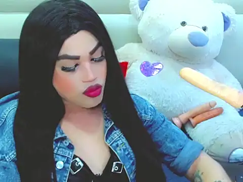 Snapshot of NharaBigCock chatting on 02/26/26, 07:57 NharaBigCock online show from 02/26/26, 07:57