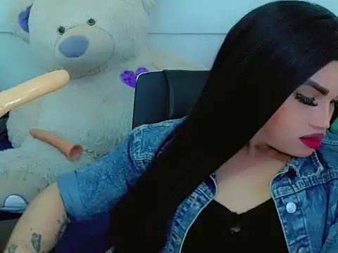 Snapshot of NharaBigCock chatting on 03/19/26, 02:54 NharaBigCock online show from 03/19/26, 02:54