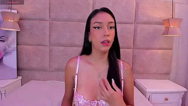 MaddieSteel online show from 11/06/25, 11:55