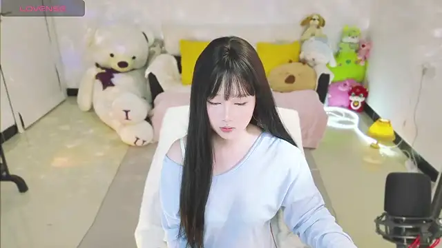 Nina37 online show from 01/13/26, 12:43