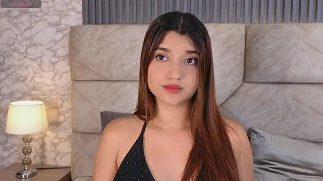 Snapshot of violett_fowlerxx chatting on 03/09/26, 04:05 violett fowlerxx online show from 03/09/26, 04:05