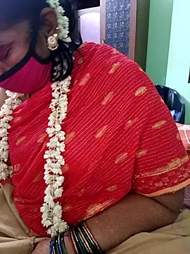 Snapshot of savithasree chatting on 11/08/25, 09:24 savithasree online show from 11/08/25, 09:24