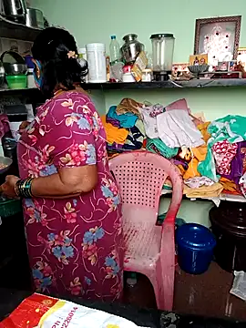 Snapshot of savithasree chatting on 11/12/25, 02:12 savithasree online show from 11/12/25, 02:12