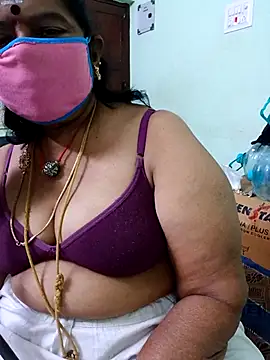 Snapshot of savithasree chatting on 11/13/25, 04:28 savithasree online show from 11/13/25, 04:28