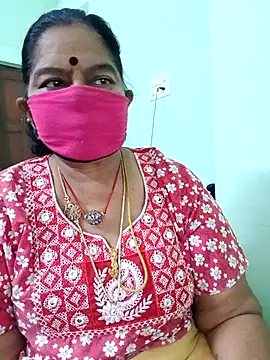 Snapshot of savithasree chatting on 11/18/25, 04:22 savithasree online show from 11/18/25, 04:22