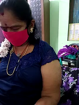 Snapshot of savithasree chatting on 11/26/25, 06:09 savithasree online show from 11/26/25, 06:09