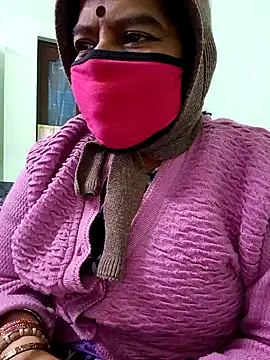 Snapshot of savithasree chatting on 11/30/25, 06:01 savithasree online show from 11/30/25, 06:01